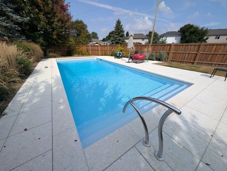 Vinyl Liner Inground Pool With Latham Crystal Quartz Liner